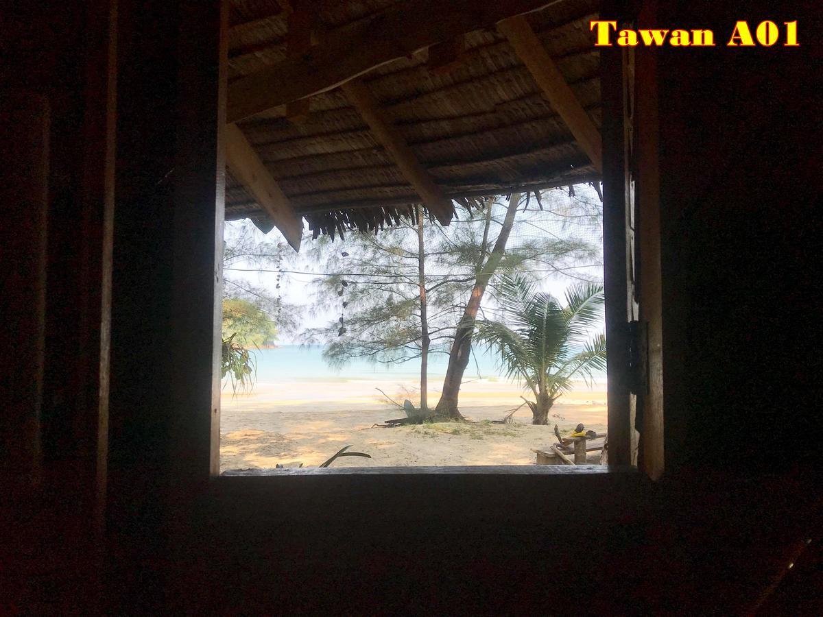 Tawan Bar And Bungalow Ξενοδοχείο Ko Phra Thong Εξωτερικό φωτογραφία