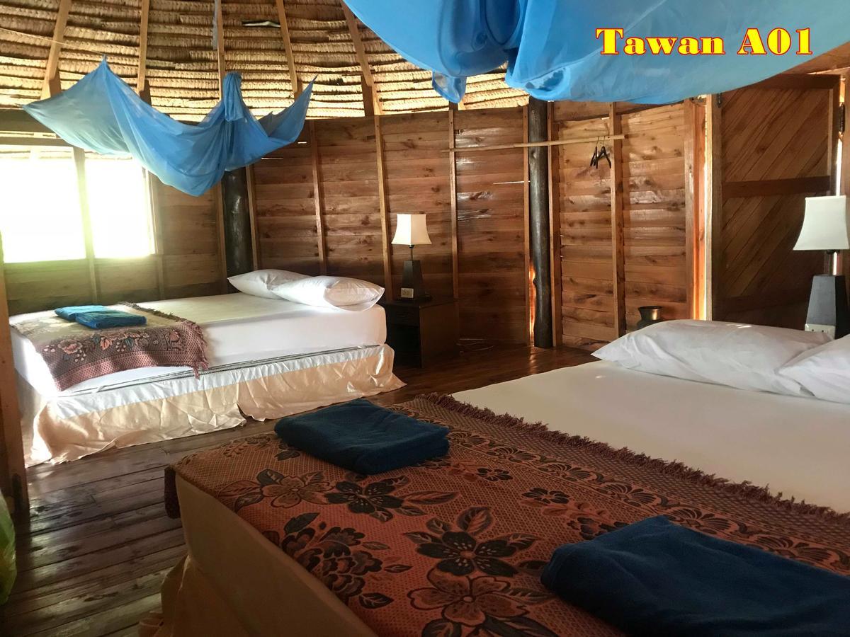 Tawan Bar And Bungalow Ξενοδοχείο Ko Phra Thong Εξωτερικό φωτογραφία